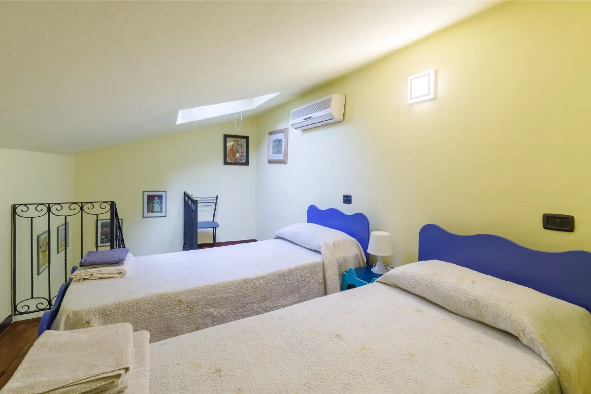 Arcobaleno 2 letti singoli affittacamere a foligno